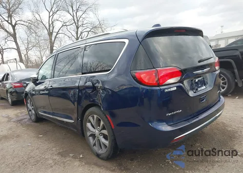 2018 Chrysler Pacifica Limited z USA, uszkodzony, nr VIN 2C4RC1GGXJR245869